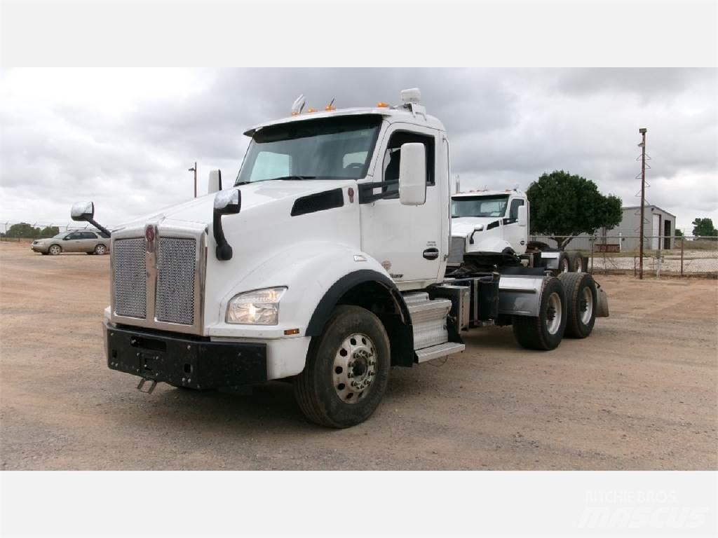 Kenworth T880 Prime Movers