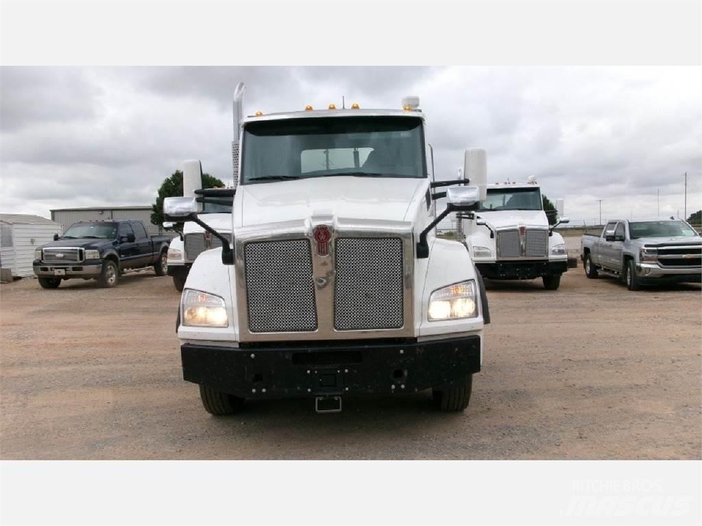 Kenworth T880 Prime Movers