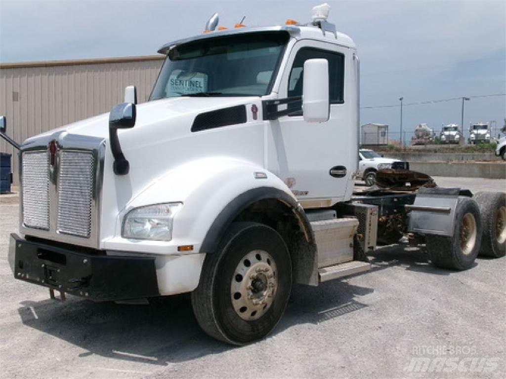 Kenworth T880 Prime Movers