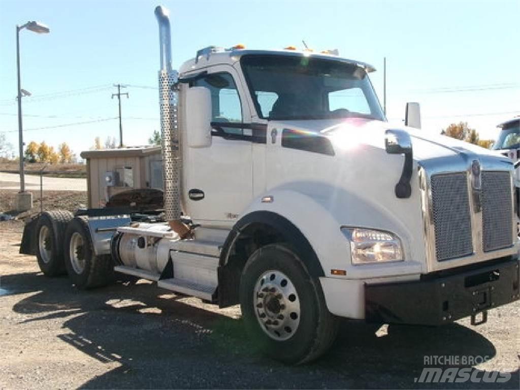 Kenworth T880 Prime Movers