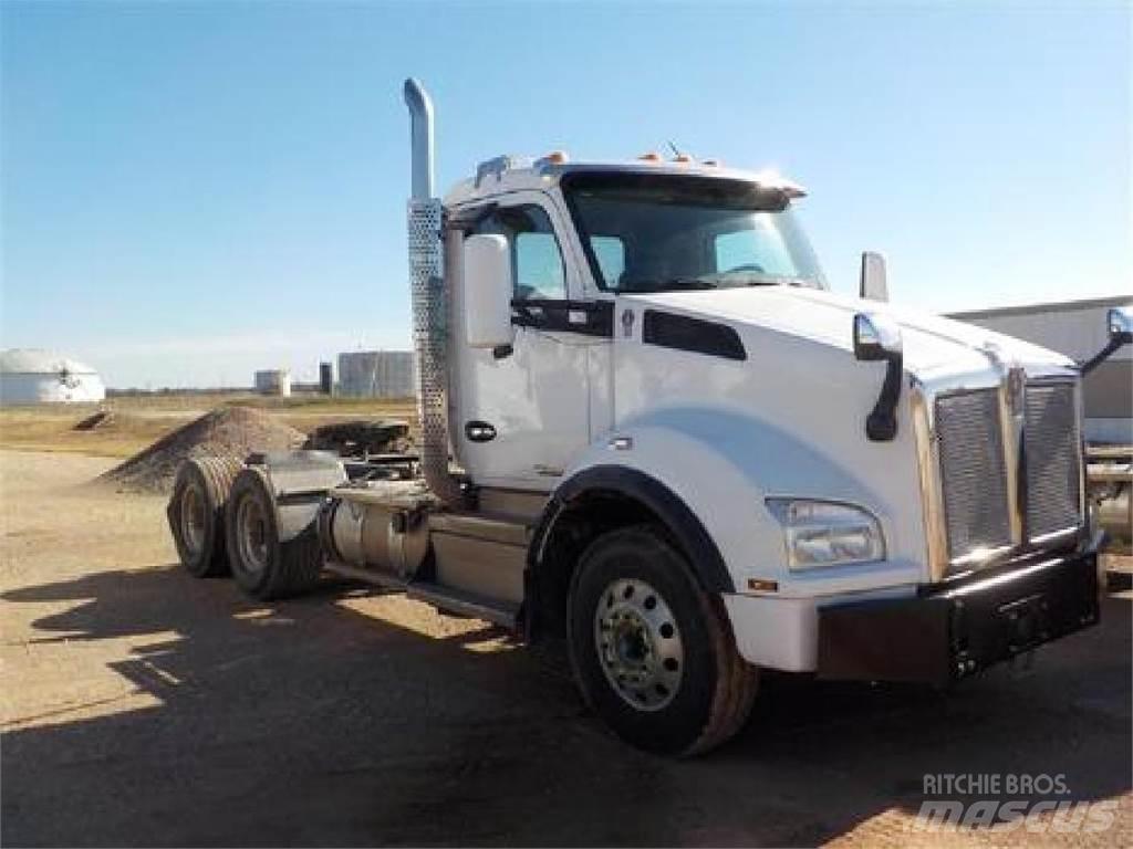 Kenworth T880 Prime Movers