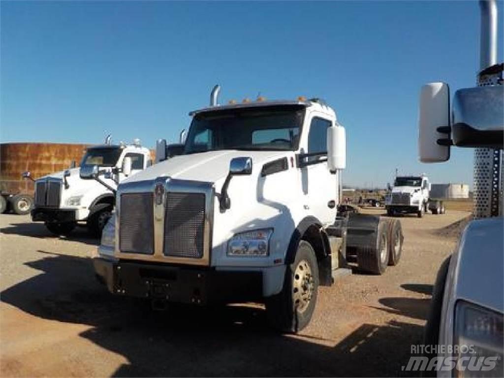 Kenworth T880 Prime Movers