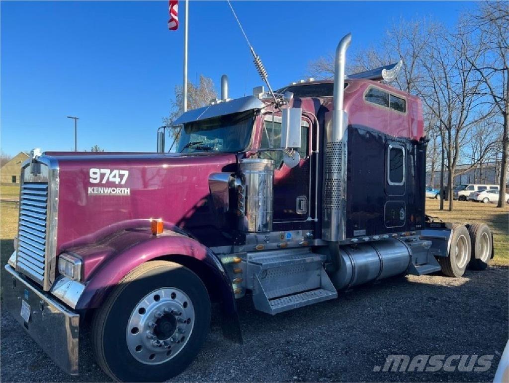 Kenworth W900 Prime Movers