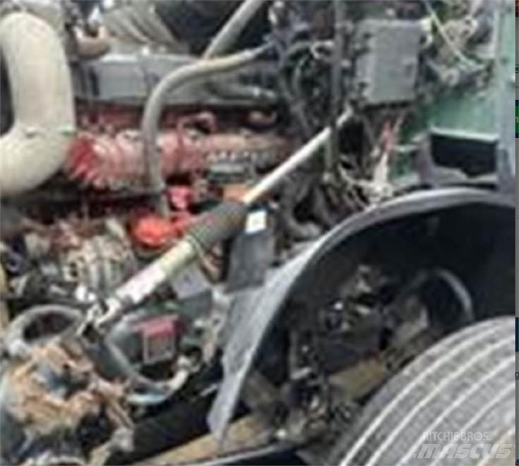 Mack AN64T Prime Movers