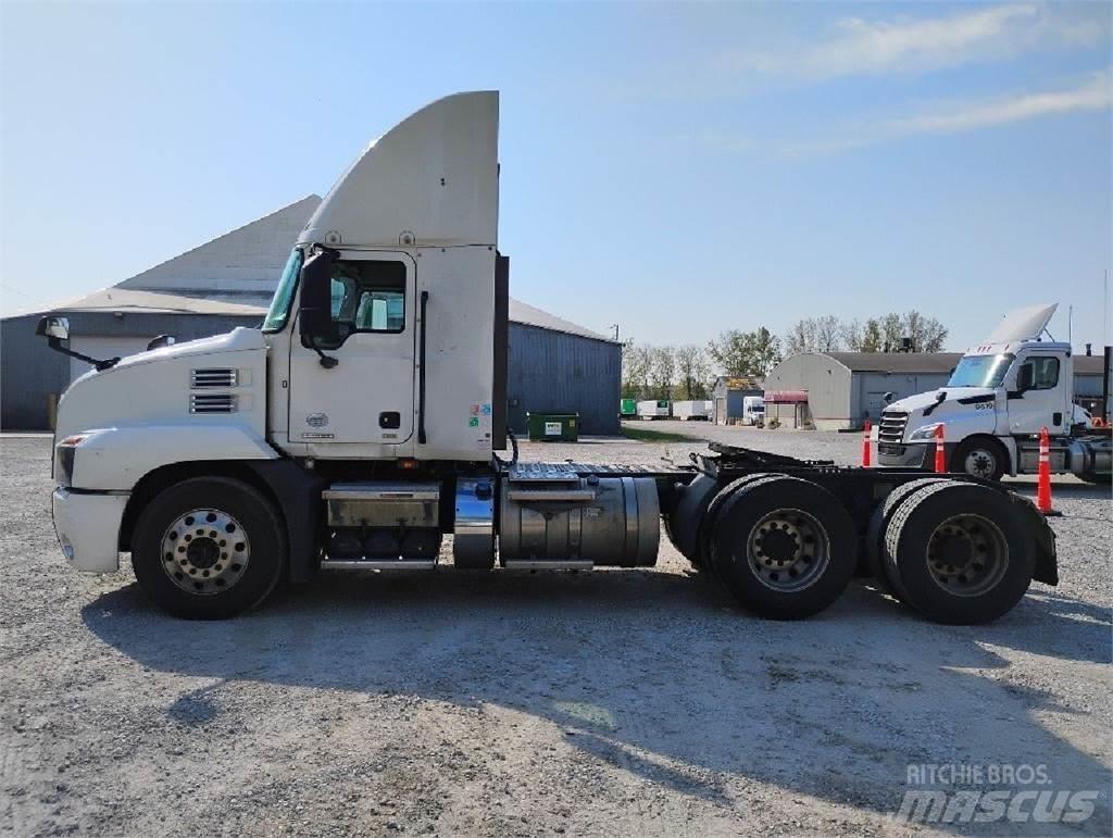 Mack Anthem AN64T Prime Movers