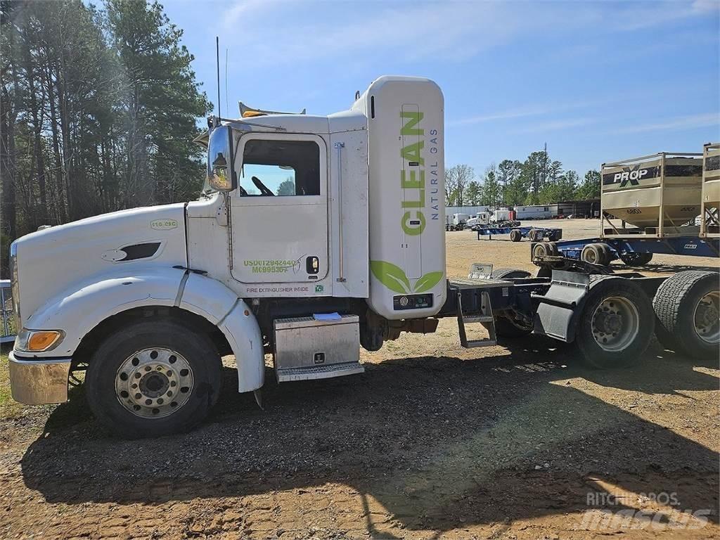 Peterbilt 384 Prime Movers