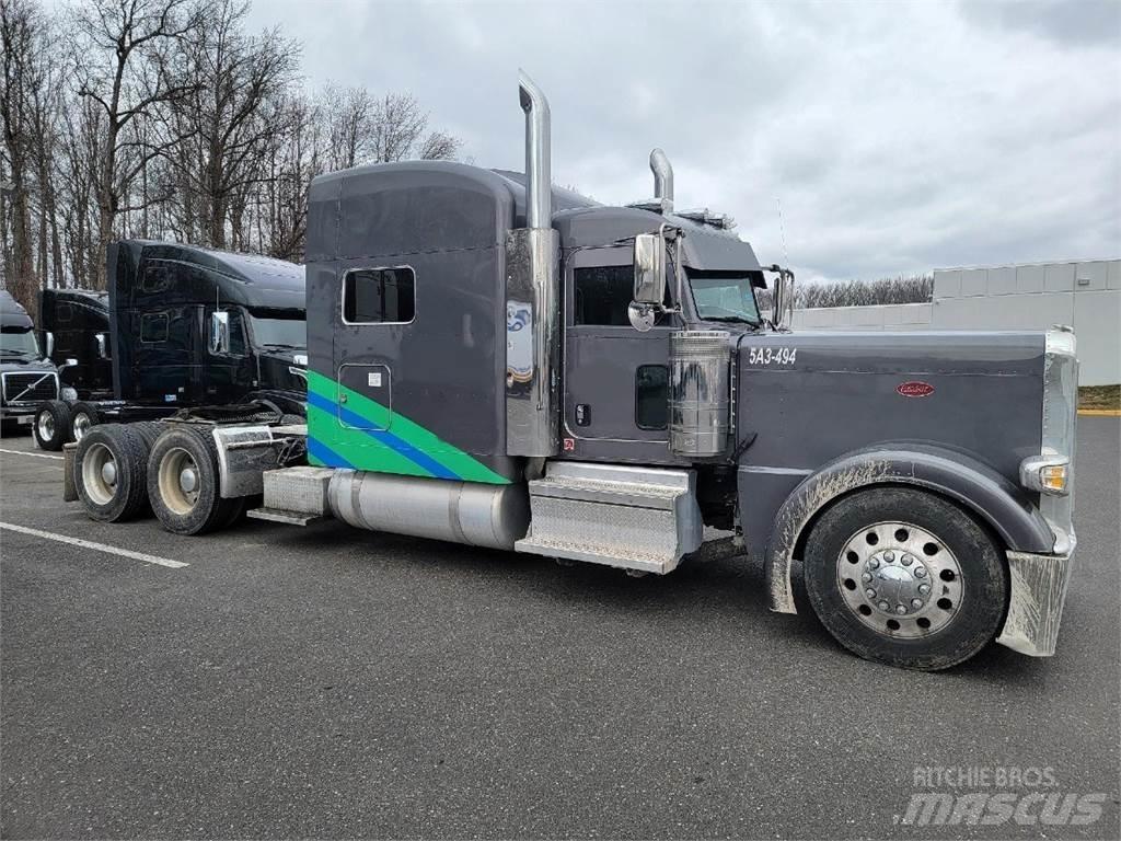 Peterbilt 389 Prime Movers
