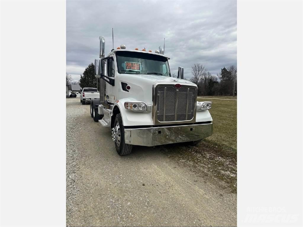 Peterbilt 567 Prime Movers