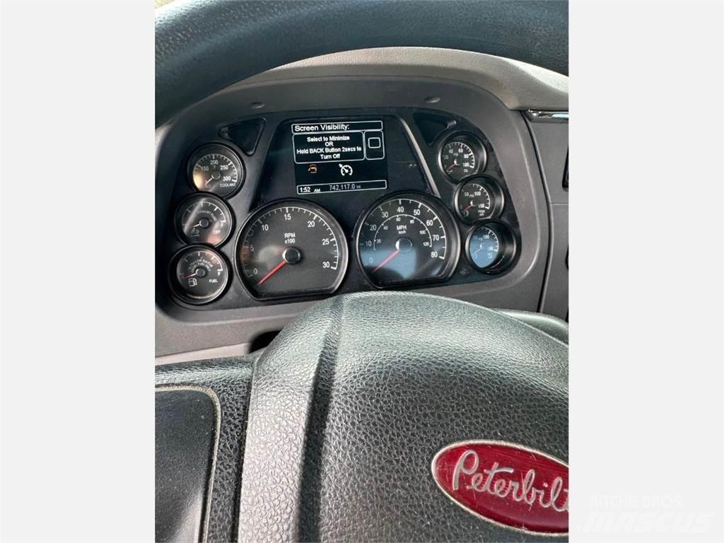 Peterbilt 567 Prime Movers