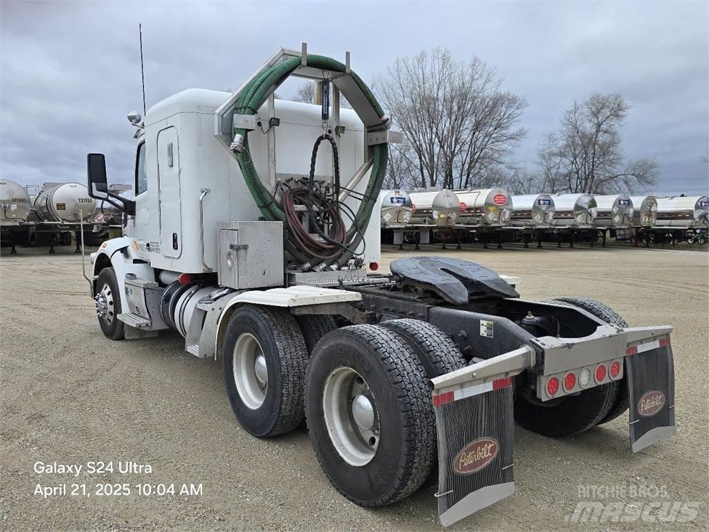 Peterbilt 567 Prime Movers