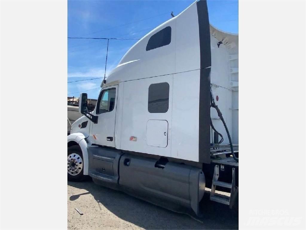Peterbilt 579 Prime Movers