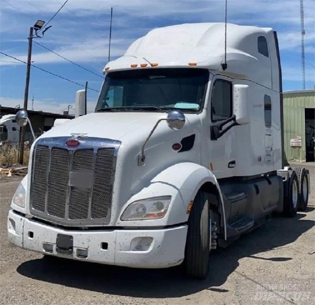 Peterbilt 579 Prime Movers