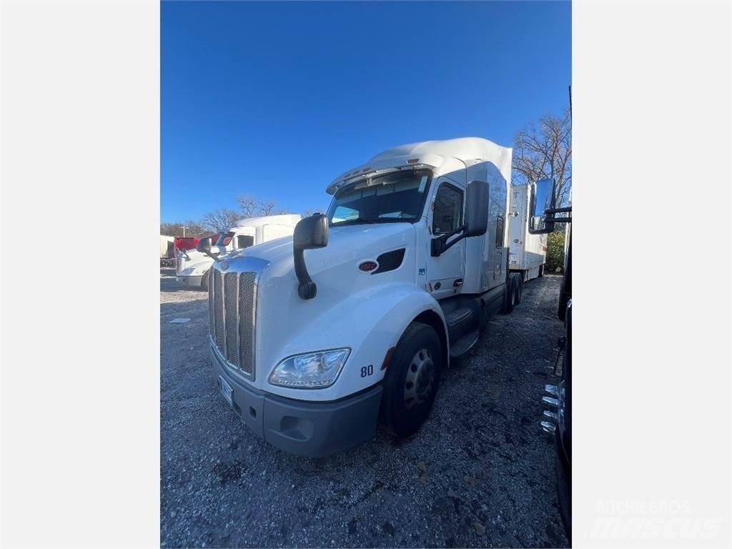 Peterbilt 579 Prime Movers