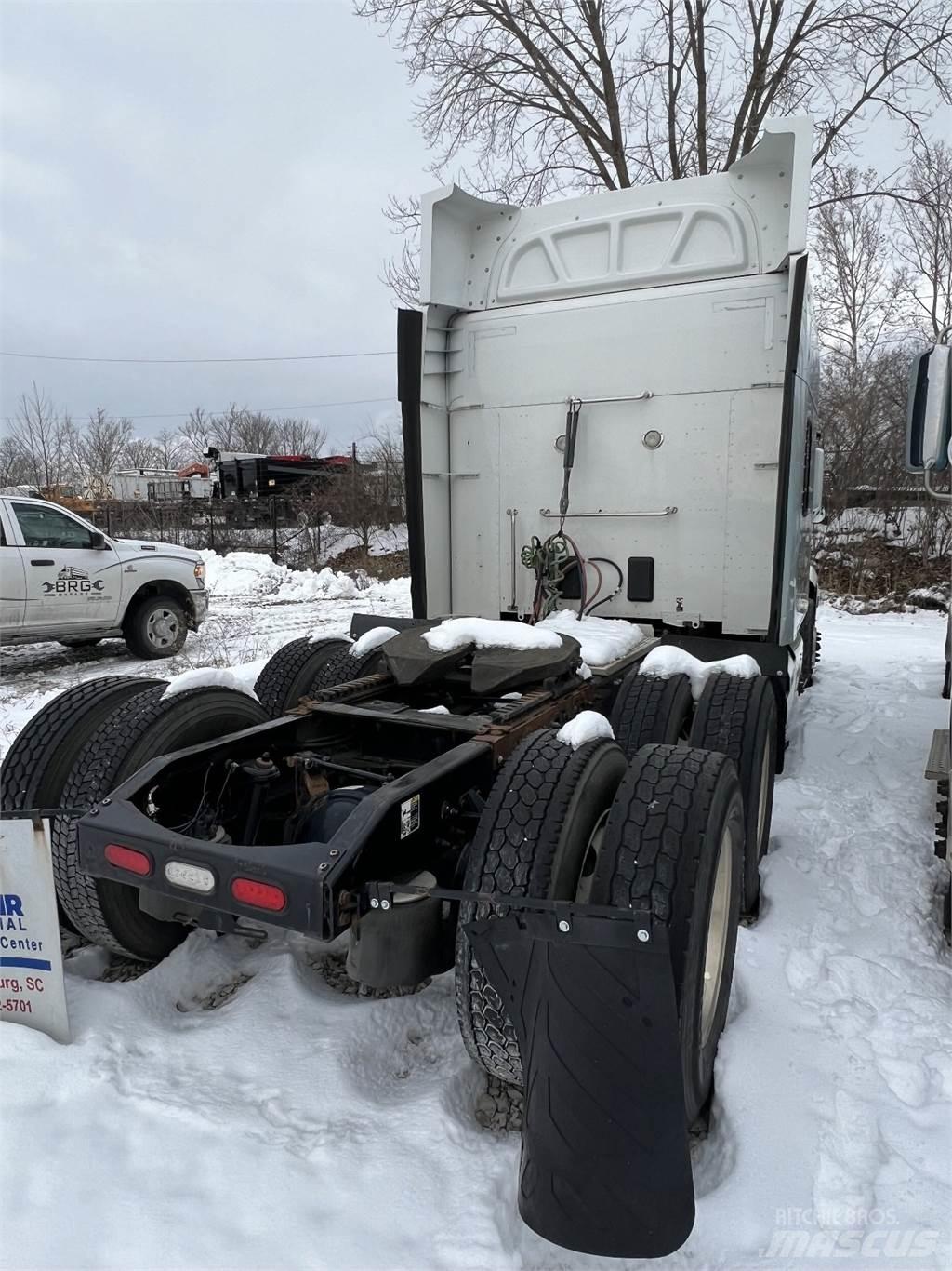 Peterbilt 579 Prime Movers
