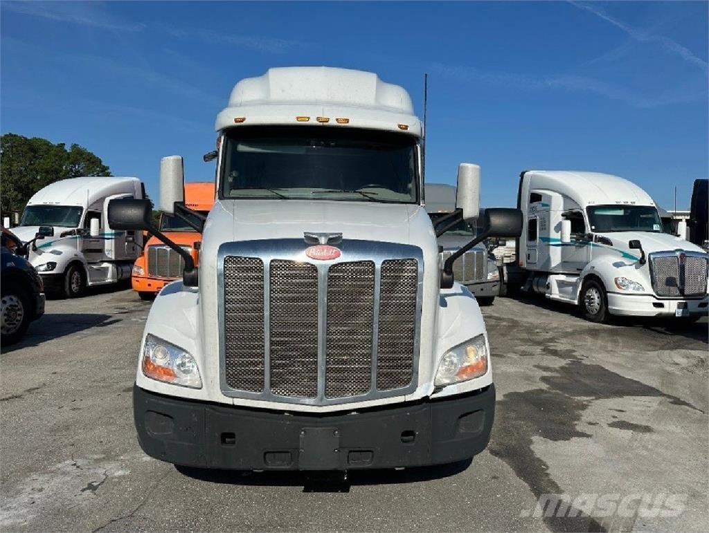 Peterbilt 579 Prime Movers