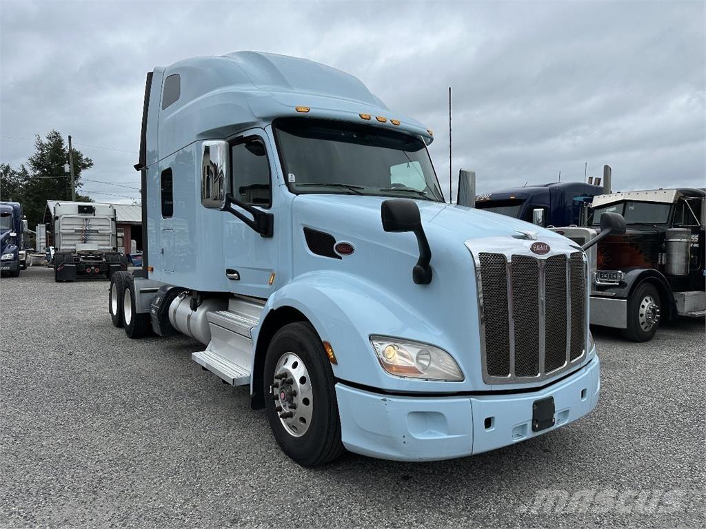 Peterbilt 579 Prime Movers