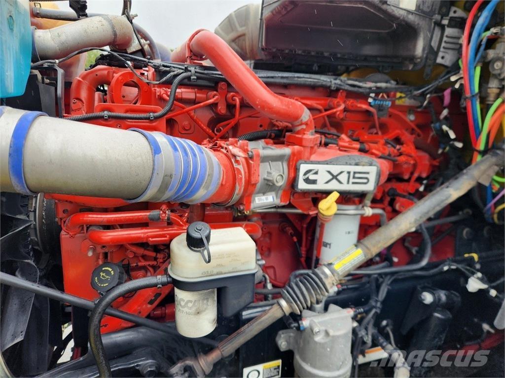 Peterbilt 579 Prime Movers