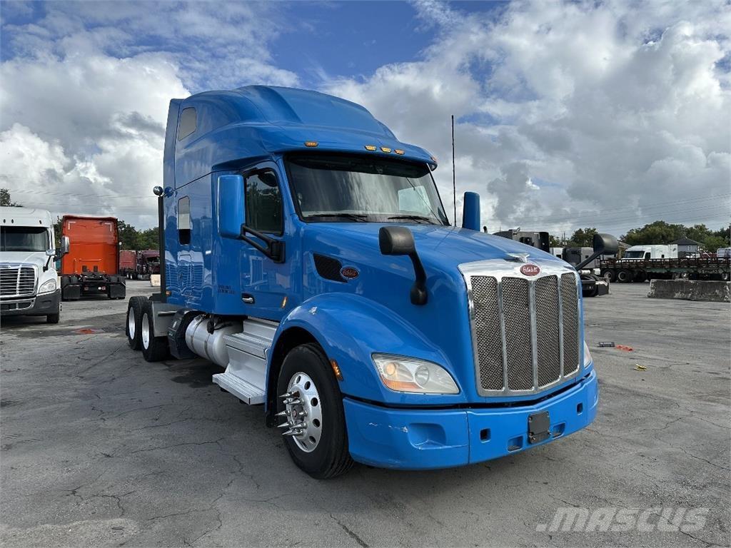 Peterbilt 579 Prime Movers