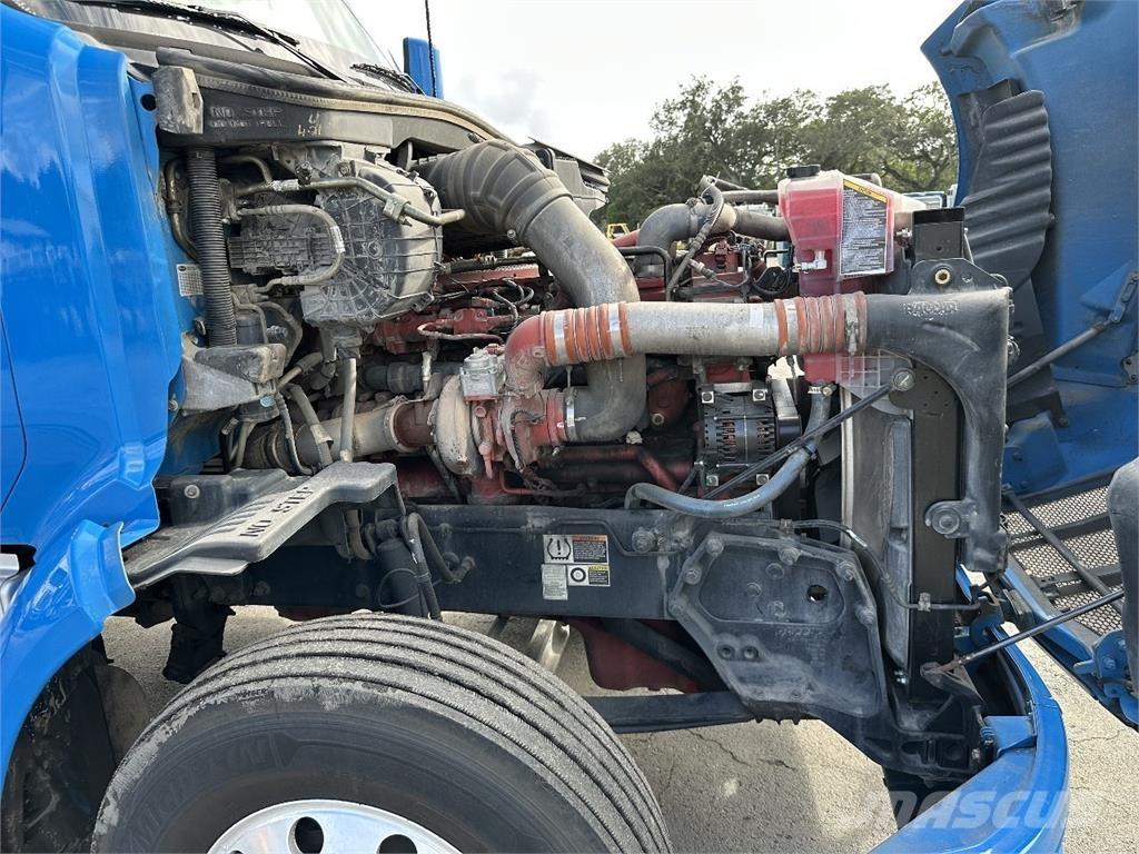 Peterbilt 579 Prime Movers