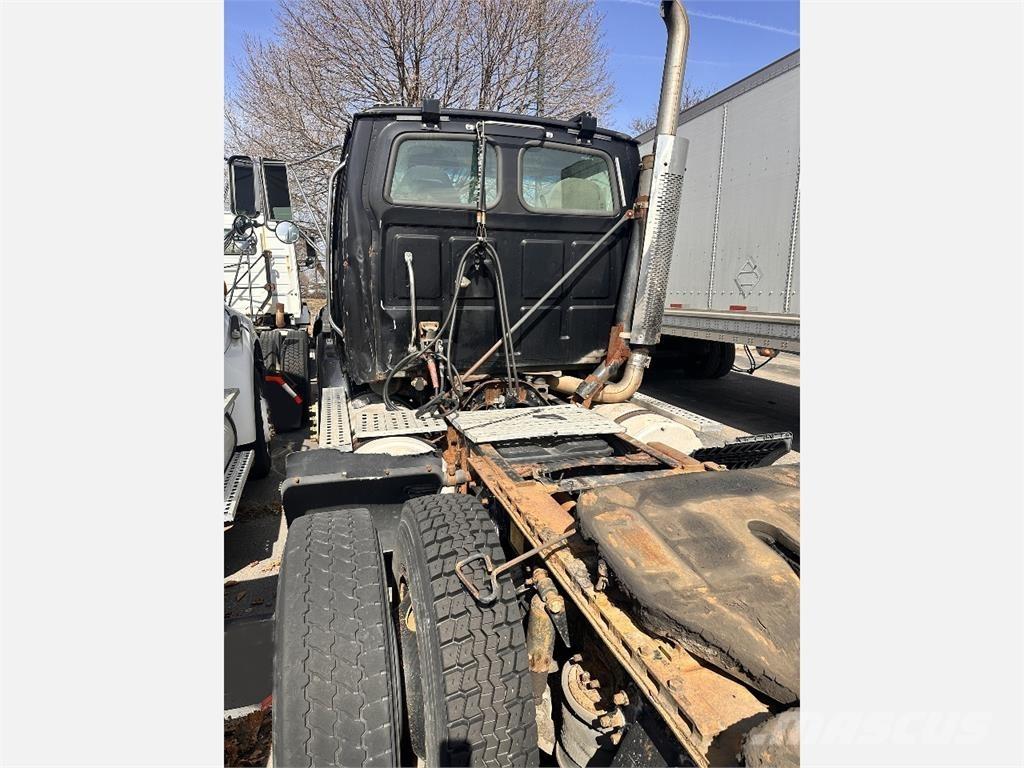 Sterling A9500 Prime Movers