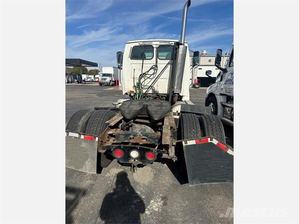 Sterling A9500 Prime Movers