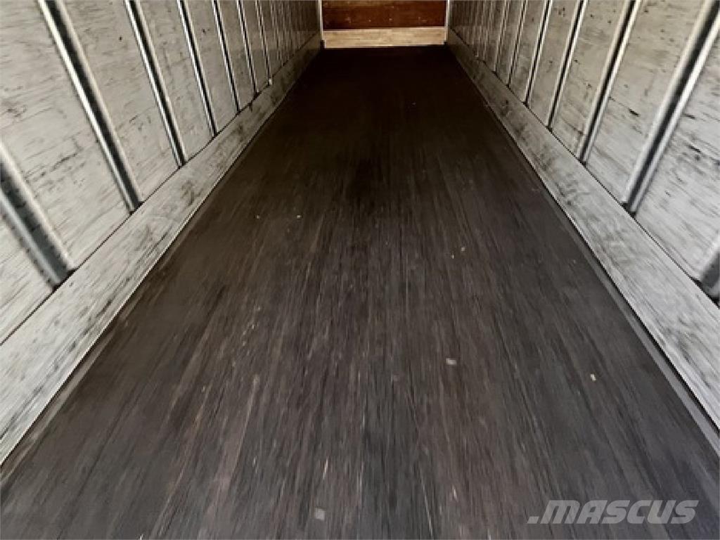 Utility VS2DX 36' Box Trailers