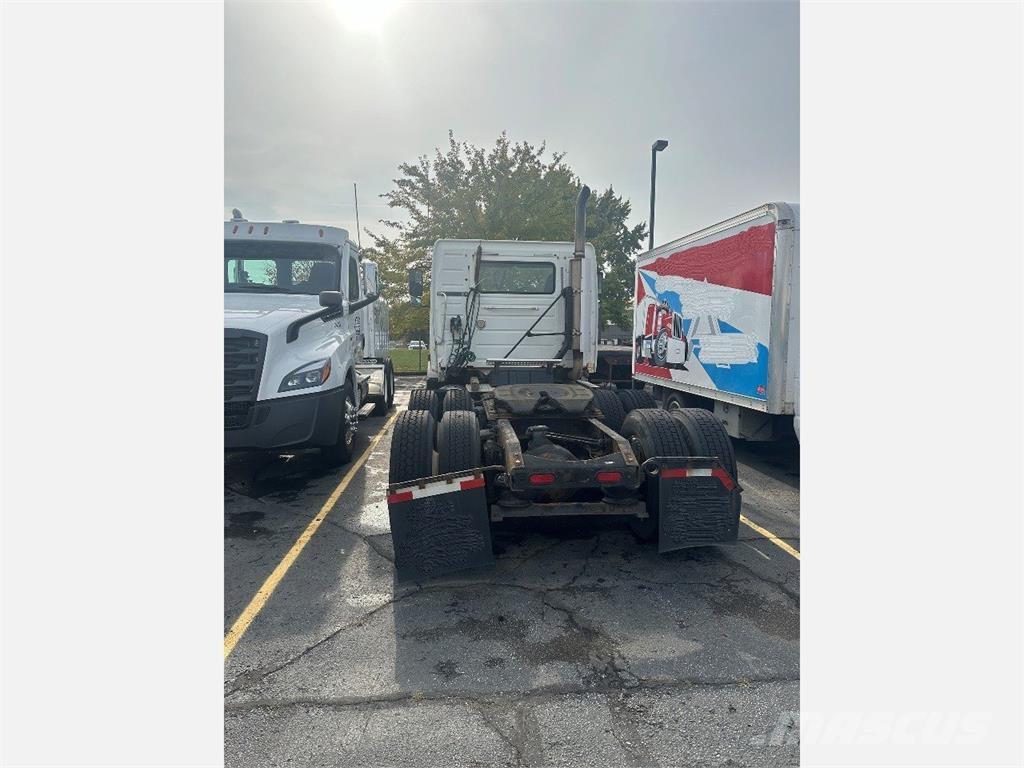 Volvo VNL Prime Movers