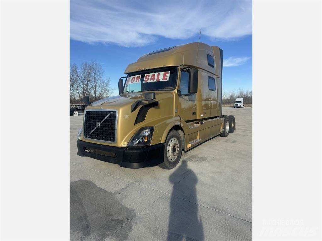 Volvo VNL 780 Prime Movers