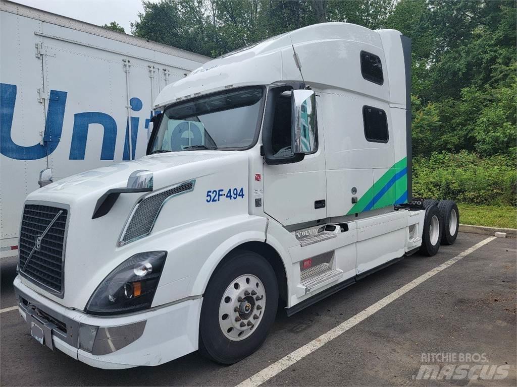 Volvo VNL64T780 Prime Movers