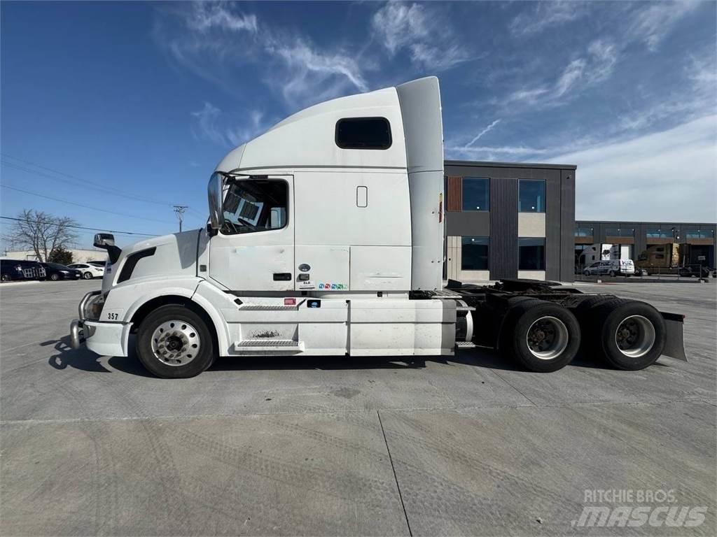Volvo VNL670 Prime Movers