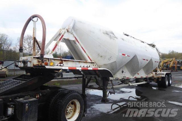 Fruehauf Bulk Tanker trailers