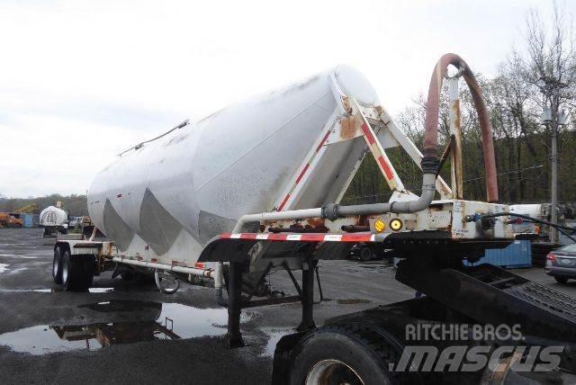 Fruehauf Bulk Tanker trailers