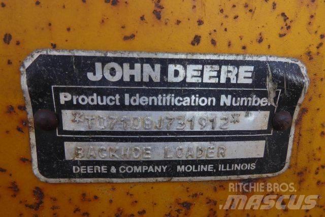 John Deere 710B Backhoe