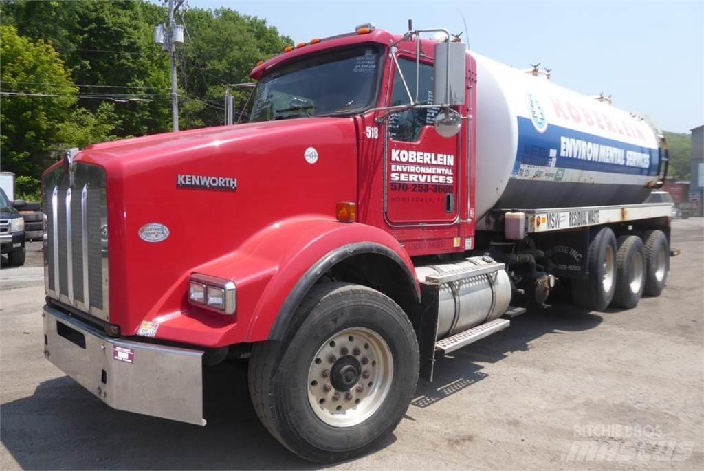 Kenworth T800 Commercial vehicle