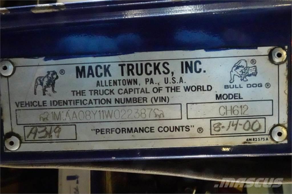 Mack CH612 Chassis Cab trucks