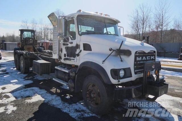 Mack CV713 Chassis Cab trucks