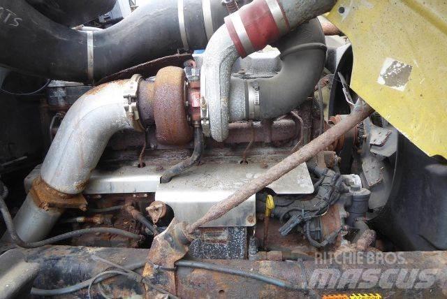 Mack RD688S Tipper trucks