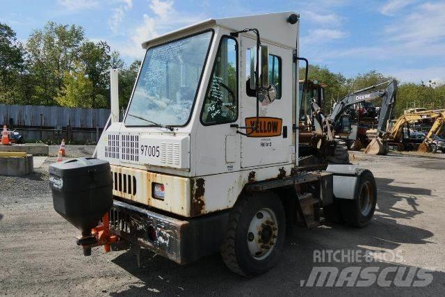 Ottawa YT30 Terminal tractors