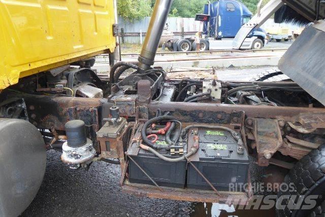 Sterling L8500 Tipper trucks