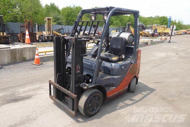 Toyota 7FGCU25 Other
