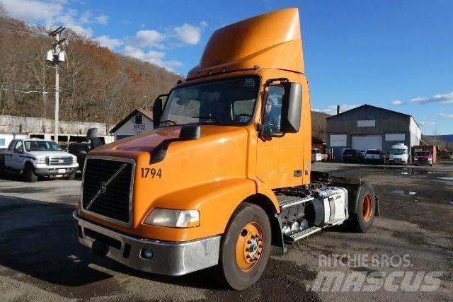 Volvo VNM42T Chassis Cab trucks