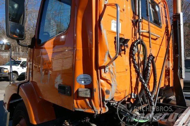 Volvo VNM42T Chassis Cab trucks