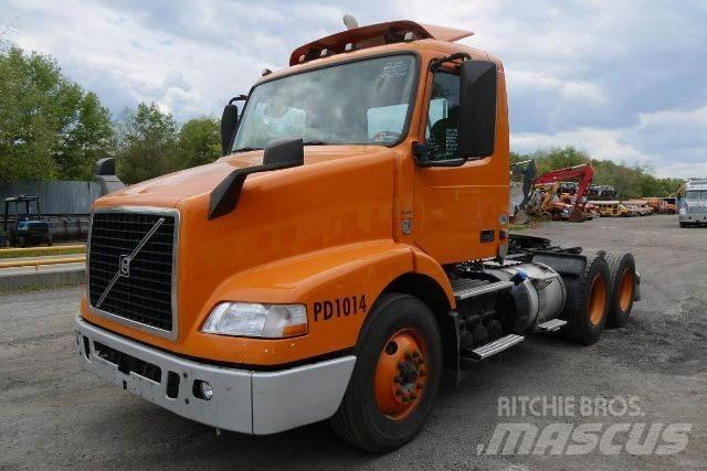 Volvo VNM64T Chassis Cab trucks