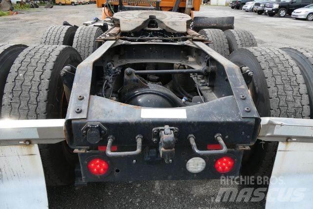 Volvo VNM64T Chassis Cab trucks