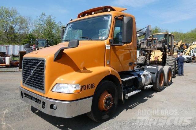 Volvo VNM64T Chassis Cab trucks