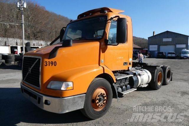 Volvo VNM64T Chassis Cab trucks