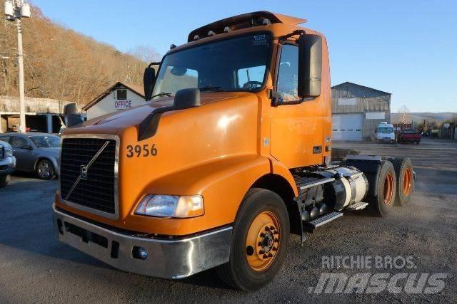 Volvo VNM64T Chassis Cab trucks