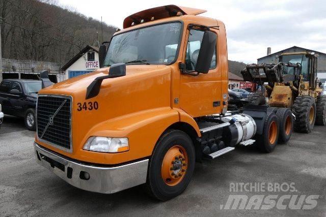 Volvo VNM64T Chassis Cab trucks