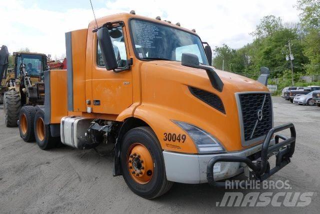Volvo VNR64T300 Chassis Cab trucks