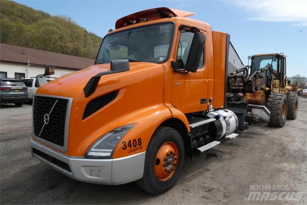 Volvo VNR64T300 Chassis Cab trucks